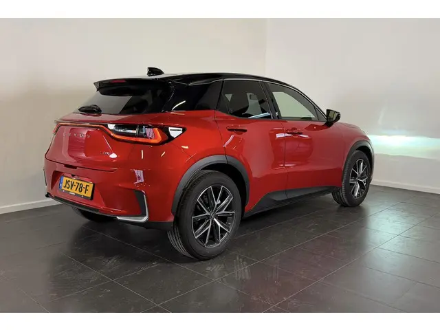 Lexus LBX Emotion 2WD 2026 Hybride Benzine 4