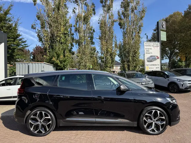 Renault Grand Scénic 1.3 TCe Intens 2023 Benzine 4