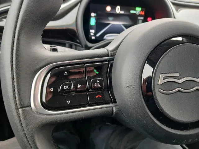 Fiat 500 42 kWh 2023 Elektrisch 16