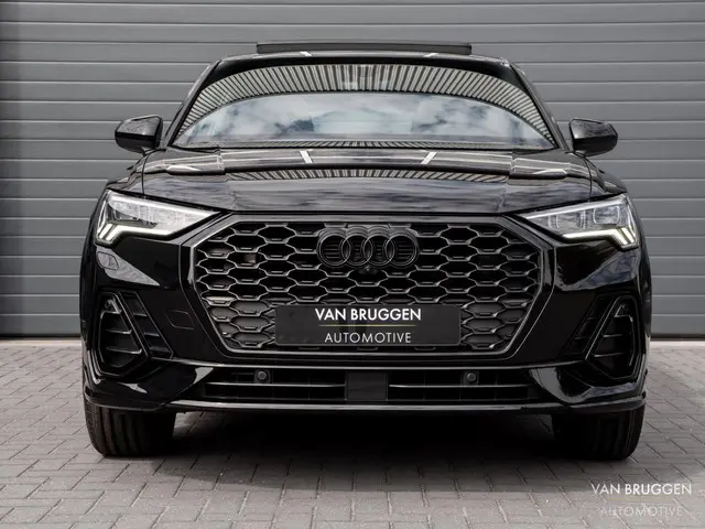 Audi Q3 Sportback 35 TFSI S-Line 2022 Benzine 6