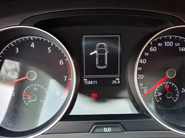 Volkswagen Golf 1.4 TSI Highline 2013 Benzine 8
