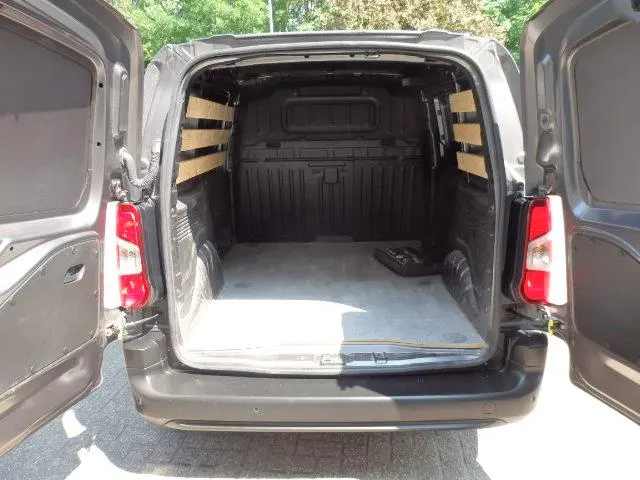 Opel Combo 1.5D L1H1 100 PK AIRO CRUISE PDC 2022 Diesel 12