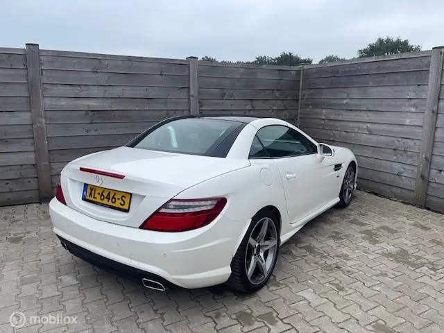 Mercedes-Benz SLK 200 2012 Benzine 11