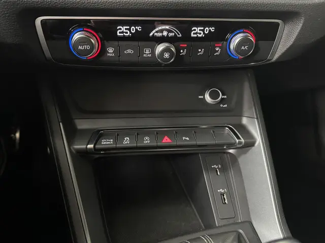 Audi Q3 35 TFSI Pro Line S 2020 Benzine 13