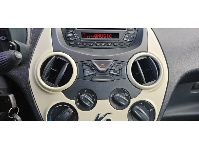 Ford Ka 1.2 Cool & Sound start/stop 2026 Benzine 16