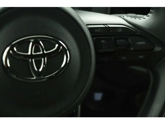 Toyota Aygo X 1.0 VVT-i S-CVT Play 2024 Benzine 21