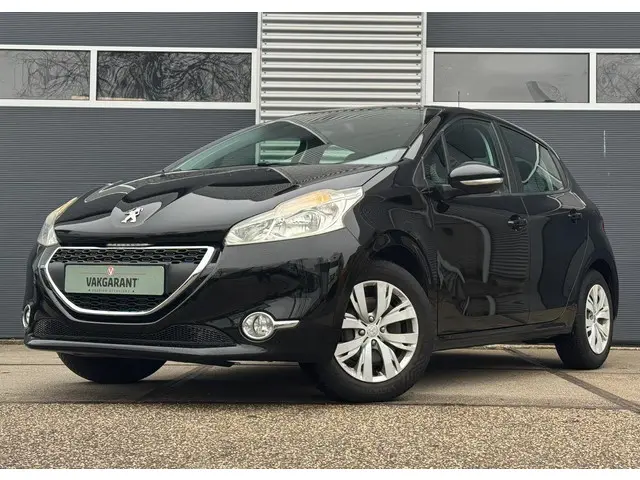 Peugeot 208 1.2 VTi Envy 2014 Benzine