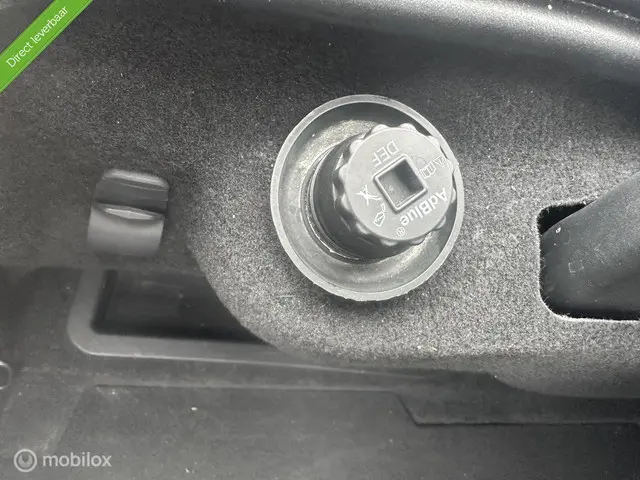 Jaguar XF 2.0d Portfolio 2016 Diesel 31