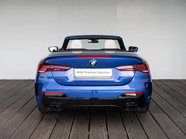 BMW 4 Serie Cabrio 420i 2025 Benzine 7