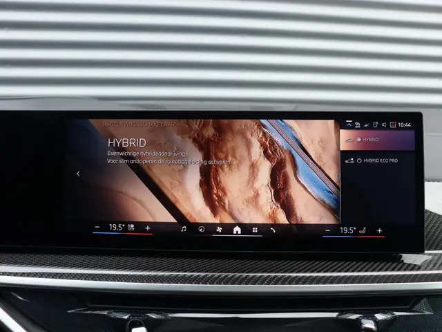 BMW X5 xDrive50e 2025 Hybride Benzine 30