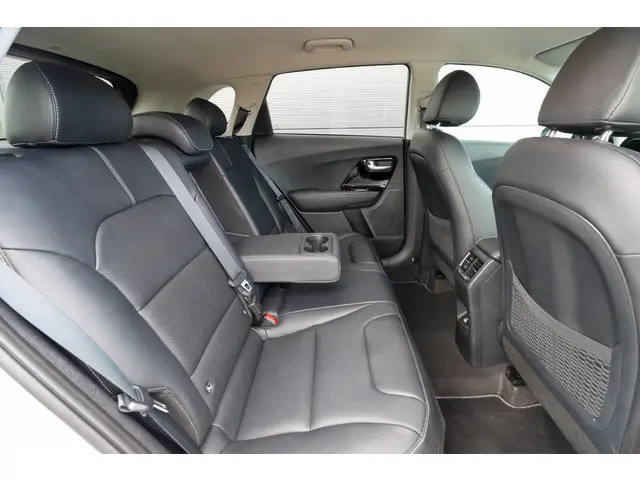 Kia Niro 1.6 GDi PHEV ExecutiveLine 2021 Hybride Benzine 7