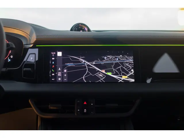 Porsche Macan 4 (nw pr 129K) 2024 Elektrisch 11