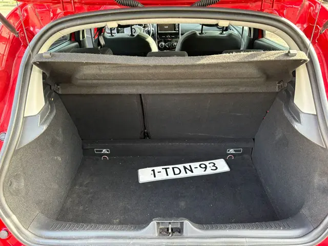 Renault Clio 0.9 TCe Dynamique NIEUWE APK 2013 Benzine 9