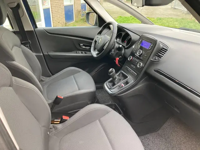 Renault Scénic 1.2 TCe Life 2017 Benzine 7