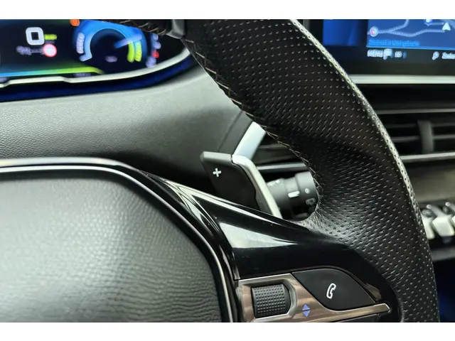 Peugeot 3008 1.6 HYbrid 225 GT 2021 Hybride Benzine 25