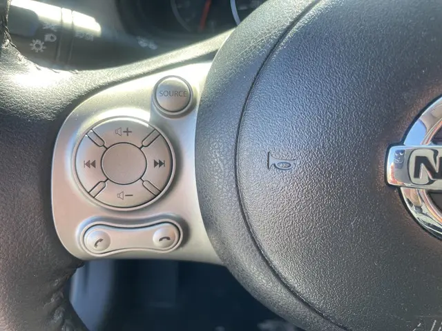 Nissan Micra 1.2 Connect Edition 2015 Benzine 13