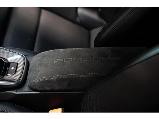 Porsche 911 3.8 Turbo S 2020 Benzine 15