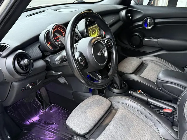 MINI Cooper Mini 1.5 Chili 2017 Benzine 4