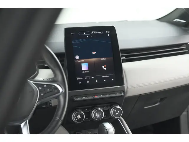 Renault Clio TCe 130 EDC Initiale Paris 2020 Benzine 55