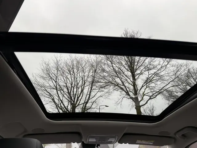 DFSK E5 PHEV 1.5 L2 2025 Hybride Benzine 18