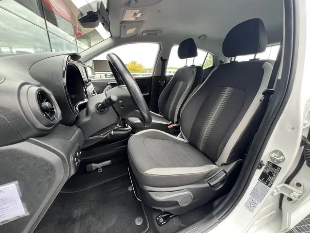 Hyundai i10 1.0 Comfort 2023 Benzine 7