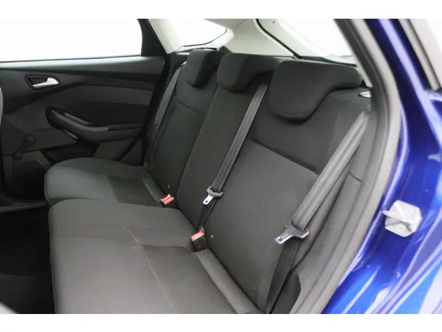 Ford Focus 1.0 EcoBoost Titanium Business 2018 Benzine 12