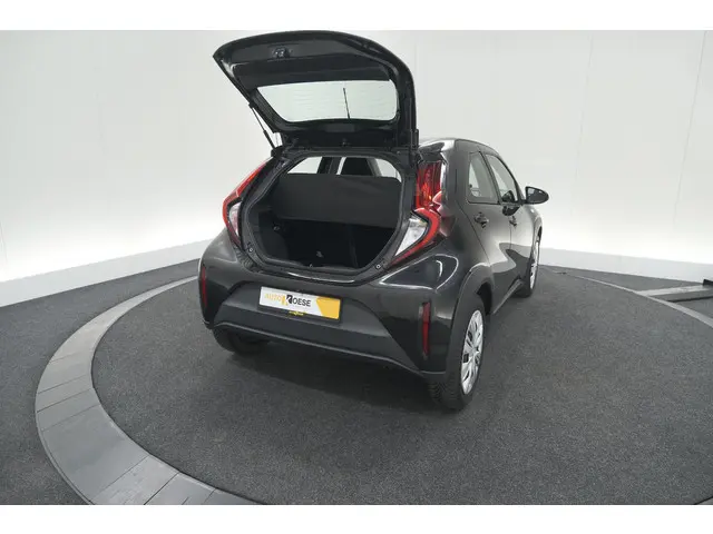 Toyota Aygo X 1.0 VVT-i MT Play 2023 Benzine 15