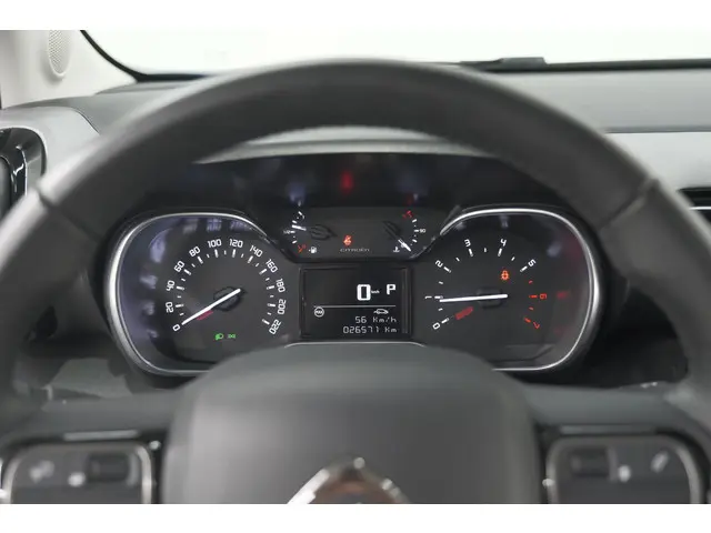 Citroën C3 Aircross PureTech 130 EAT6 Max 2024 Benzine 38