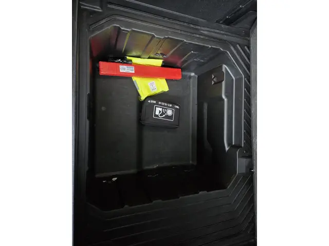 Ford Puma 1.0 EcoBoost Hybrid ST-Line 2022 Benzine 14