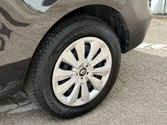 Renault Express 1.5 dCi 75 Comfort + 2023 Diesel 21