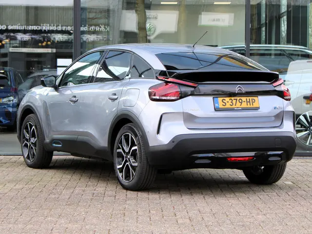 Citroën ë-C4 Shine 50 kWh 2022 Elektrisch 2