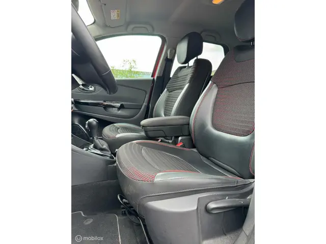 Renault Captur 1.2 TCe Helly Hansen 2015 Benzine 18