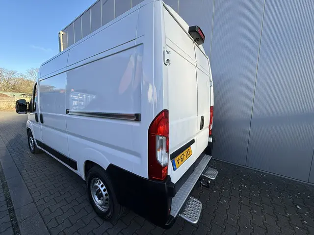 Opel Movano 2.2D 180 S&S L2H2 3.5t Zwaar 2024 Diesel 23