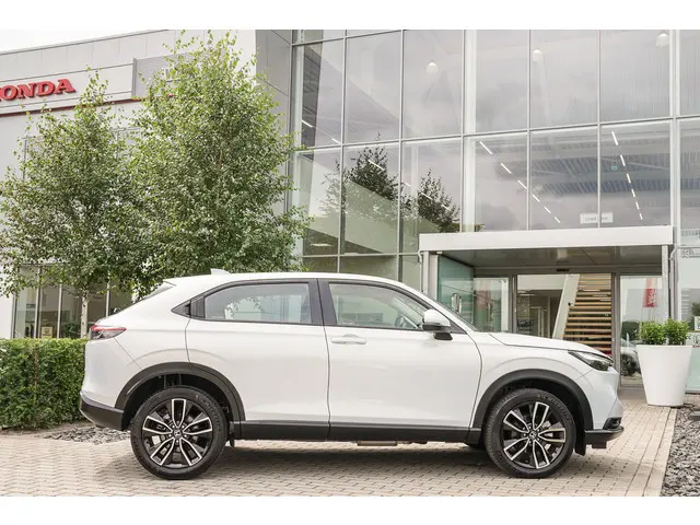 Honda HR-V 1.5i e:HEV ELEGANCE 2022 Hybride Benzine 53