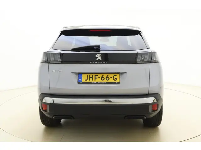 Peugeot 3008 1.2 Hybrid 136 Allure 2024 Hybride Benzine 11
