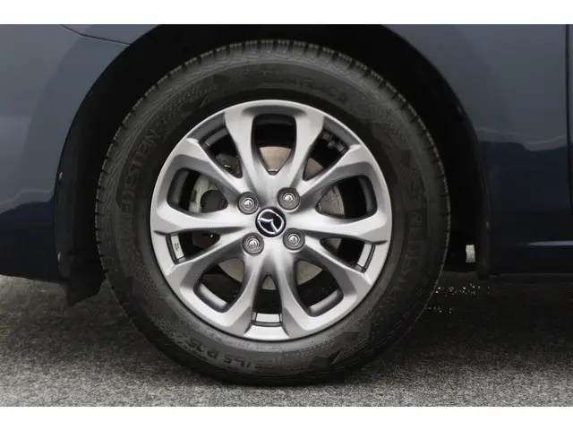 Mazda 2 1.5 Skyactiv-G Comfort 2021 Benzine 24