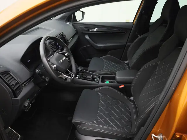 Škoda Karoq 1.5TSI/150PK ACT Sportline DSG 2025 Benzine 17