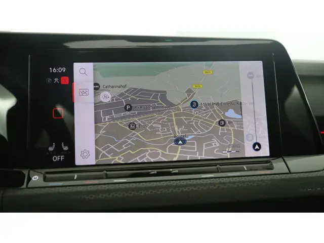 Volkswagen Golf GTI 2.0 TSI 245pk 2024 Benzine 31