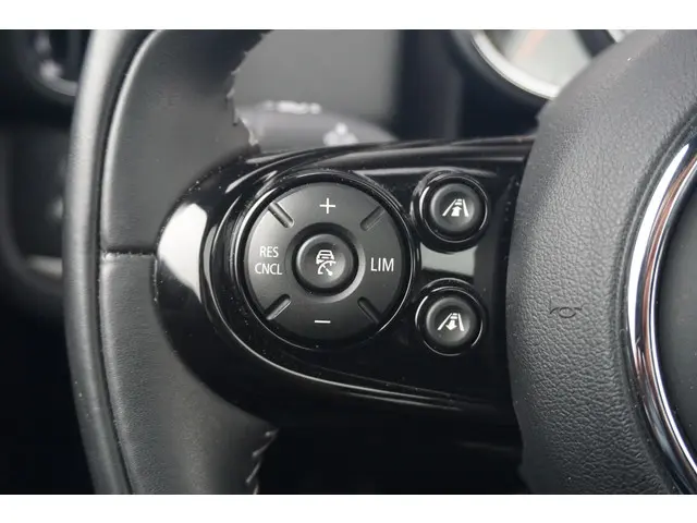 MINI Countryman Cooper SE 2020 Hybride Benzine 18