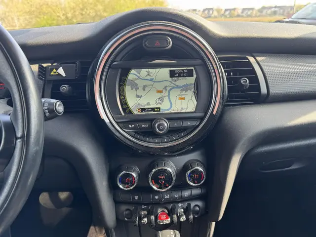 MINI Cooper Mini 1.5 Business 2016 Benzine 27