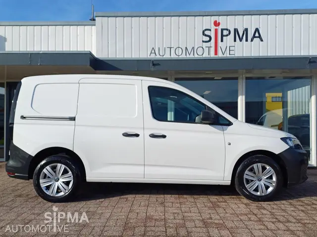 Volkswagen Caddy Cargo 2.0 TDI 1st Edition 2021 Diesel 3