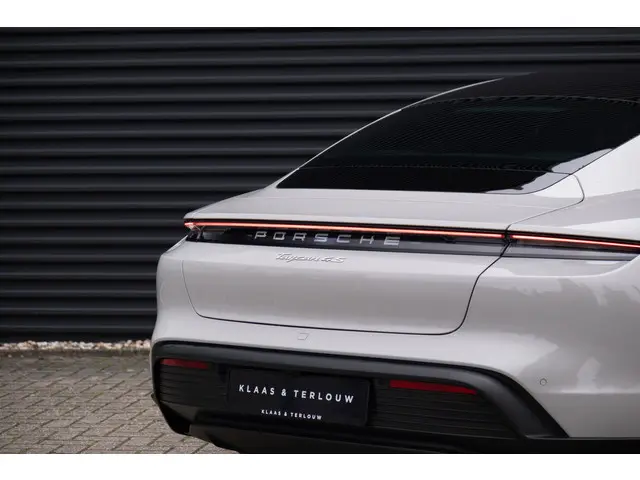 Porsche Taycan 4S Performance 84 kWh 2022 Elektrisch 13