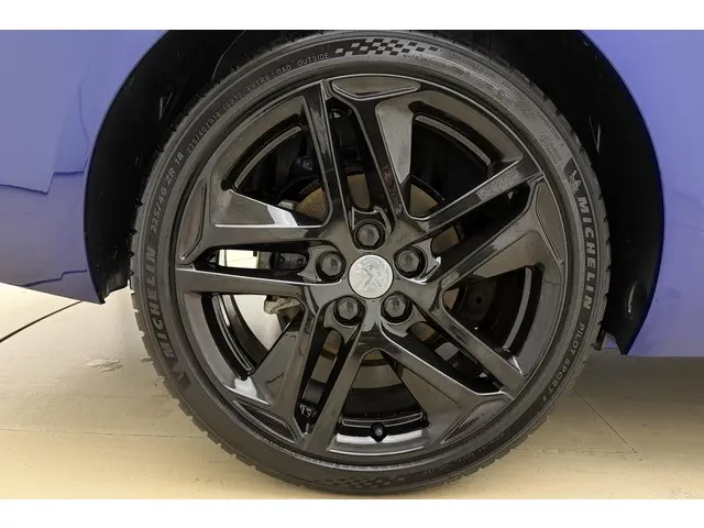 Peugeot 308 SW 1.2T GT-line 2019 Benzine 13