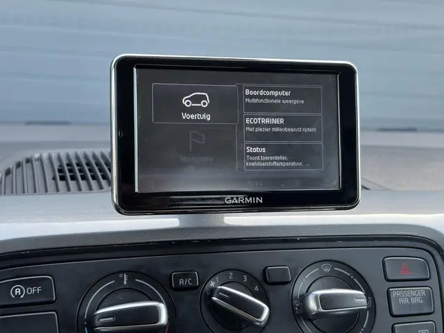 SEAT Mii 1.0 Sport Connect 2016 Benzine 18