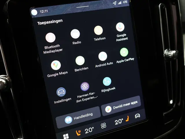 Volvo XC40 B4 197PK Plus Dark 2025 Benzine 12