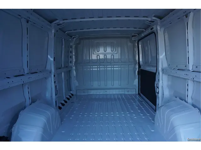 Citroën Jumper 33 2.2 140PK L2H1 BPM VRIJ!! 2024 Diesel 8