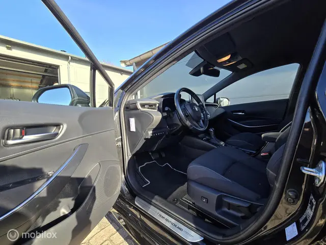 Toyota Corolla 2.0 Hybrid Dynamic 2021 Hybride Benzine 6