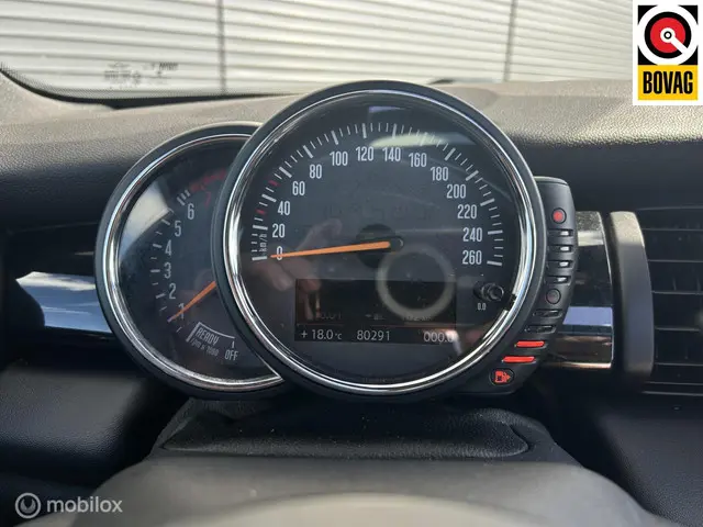 MINI Cooper Mini 1.5 Chili Business 2015 Benzine 24