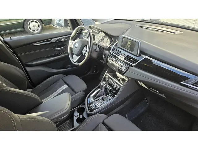 BMW 2 Serie Active Tourer 220i Sport Line 2015 Benzine 20