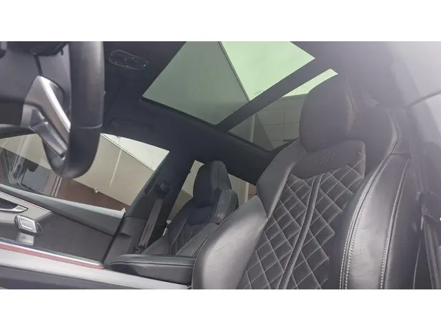 Audi SQ8 4.0 TFSI SQ8 quattro 2022 Benzine 8